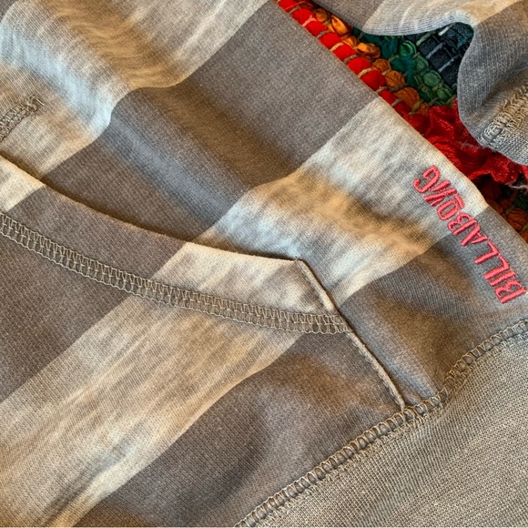 BILLABONG grey striped sweatshirt. sz M - Picture 2 of 3